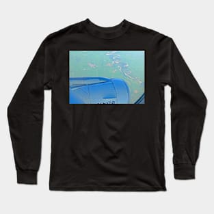 ...love flying.... Long Sleeve T-Shirt